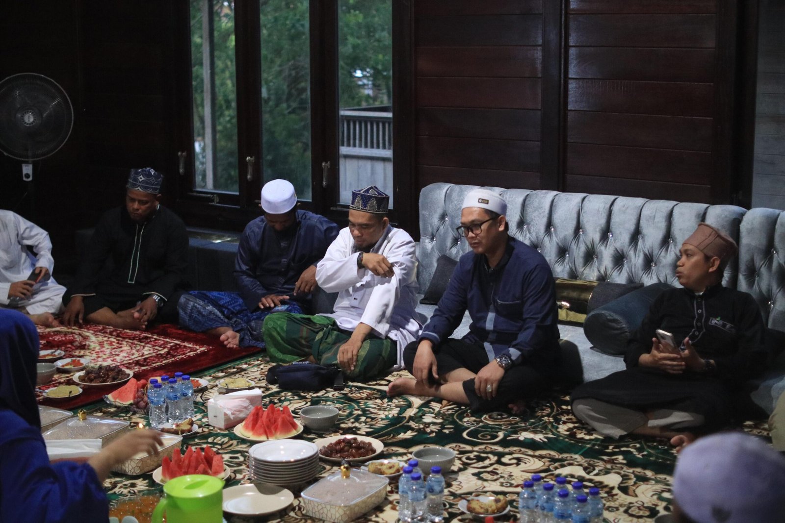 AAC97248-9B2C-4E66-B368-050F255A8A7E